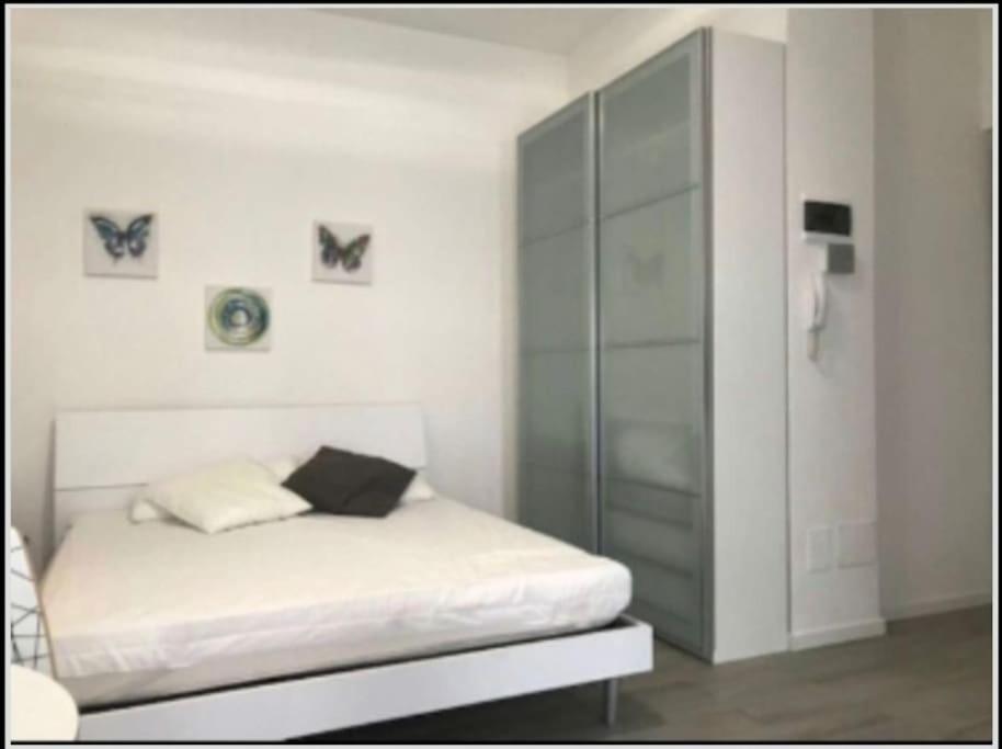 Lolo Apartment Milano Esterno foto